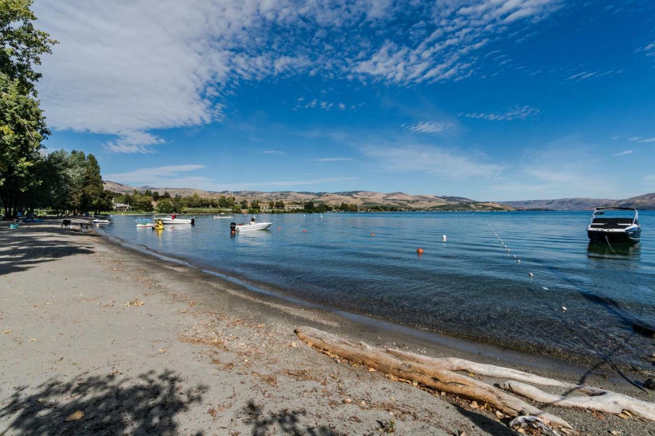 Lake Life At Wapato Point Manson Bagian luar foto